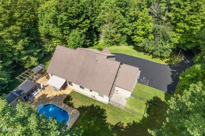 82 Pickle Hill Road, Queensbury, NY, photo 5