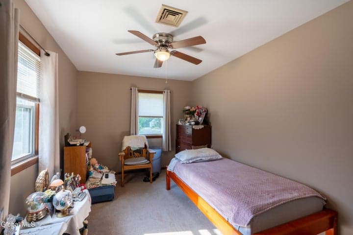 4 Leo Street, Queensbury, NY, photo 5