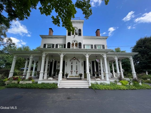 1110 River Road, Schodack, NY, photo 1