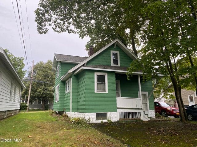 2103 Plum, Niskayuna, NY, photo 2