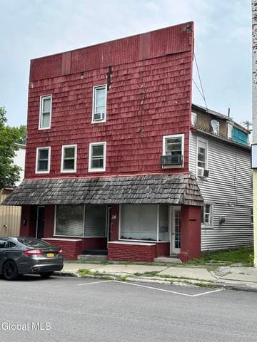 26 N Market Street, Johnstown, NY, photo 3