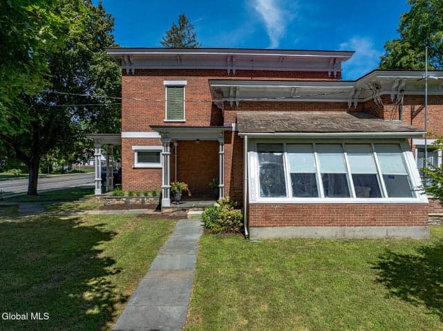 8 North Park Street, White Creek, NY, photo 2