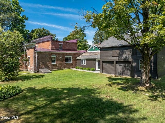 8 North Park Street, White Creek, NY, photo 3
