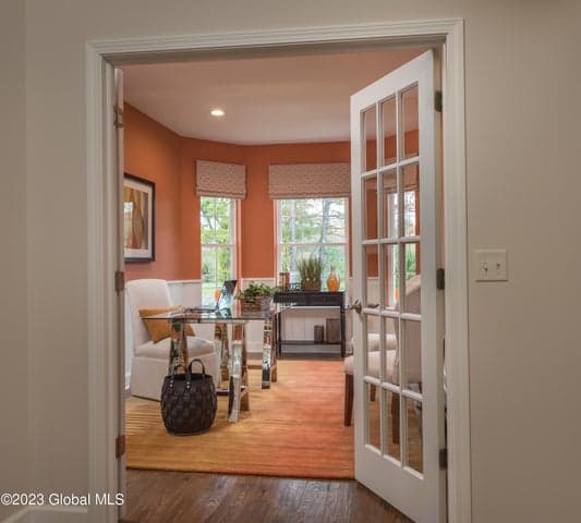 8 Anson Court, Malta, NY, photo 4
