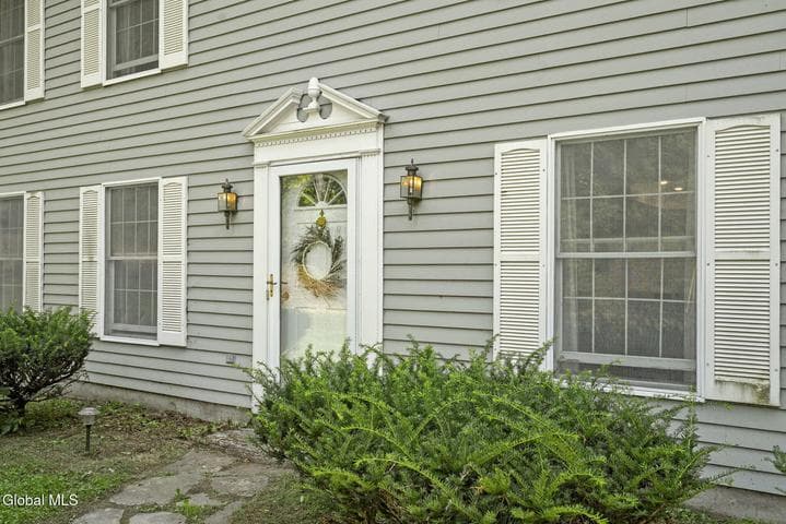 176 High Rock Road, New Baltimore, NY, photo 3