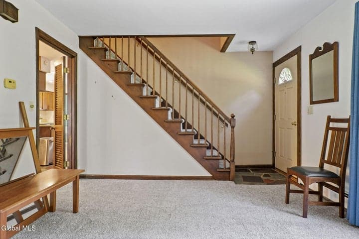 176 High Rock Road, New Baltimore, NY, photo 4