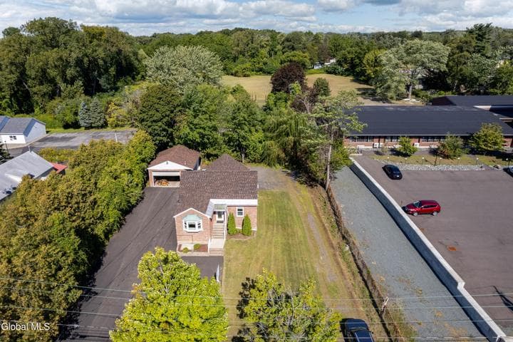 34 Russell Road, Colonie, NY, photo 2