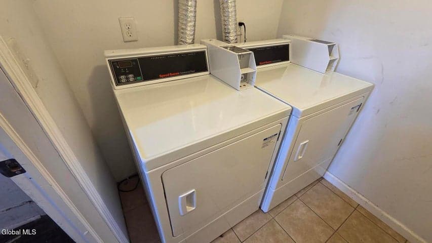 273 Western Avenue, Albany, NY, photo 4