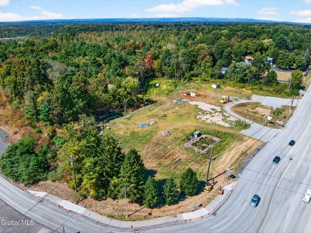 2272 Route 9, Malta, NY, photo 4