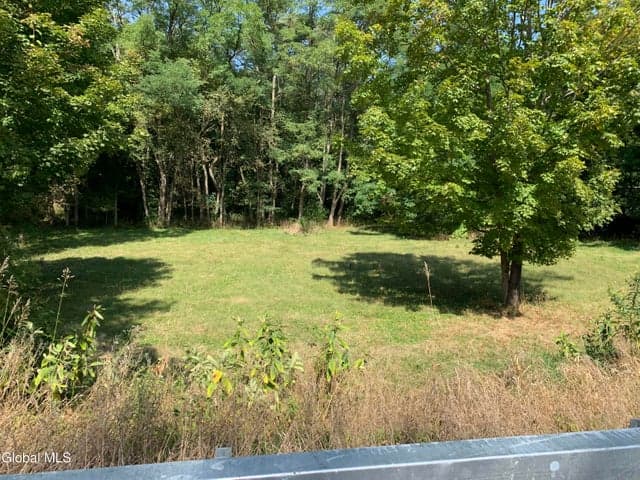 453 Main Avenue, North Greenbush, NY, photo 3