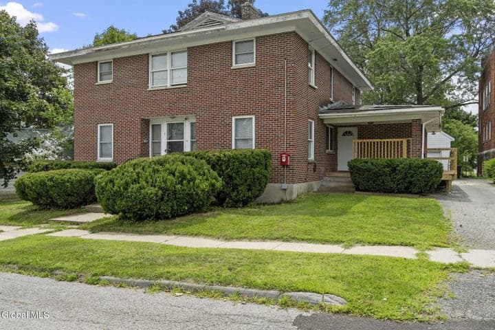 4 Nicholas Street, Johnstown, NY, photo 1