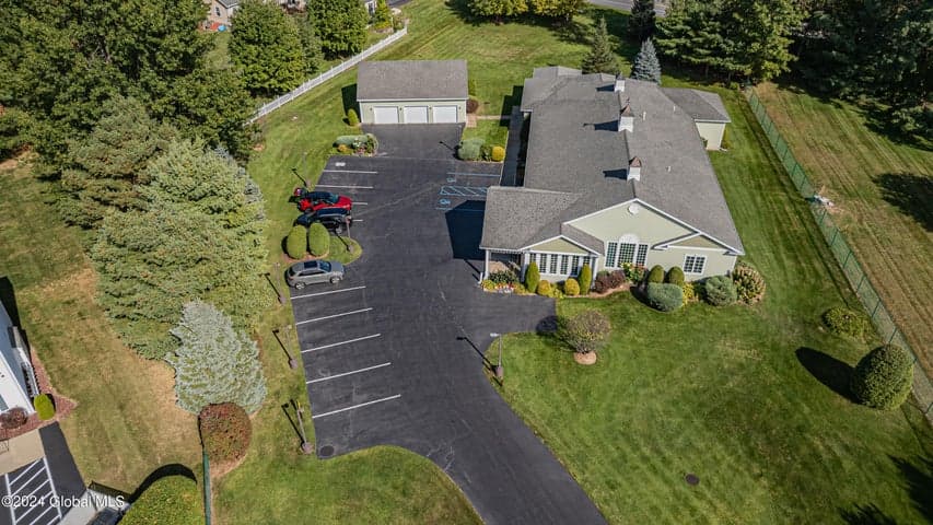 16 Hunter Brook Lane, Queensbury, NY, photo 5