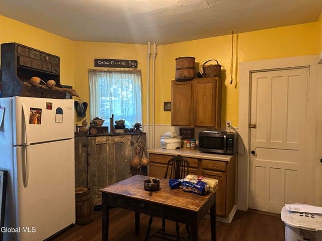 6 Ingersoll Avenue, Schenectady, NY, photo 5