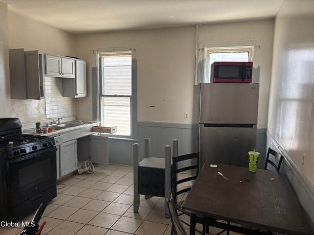 320 Germania Avenue, Schenectady, NY, photo 5