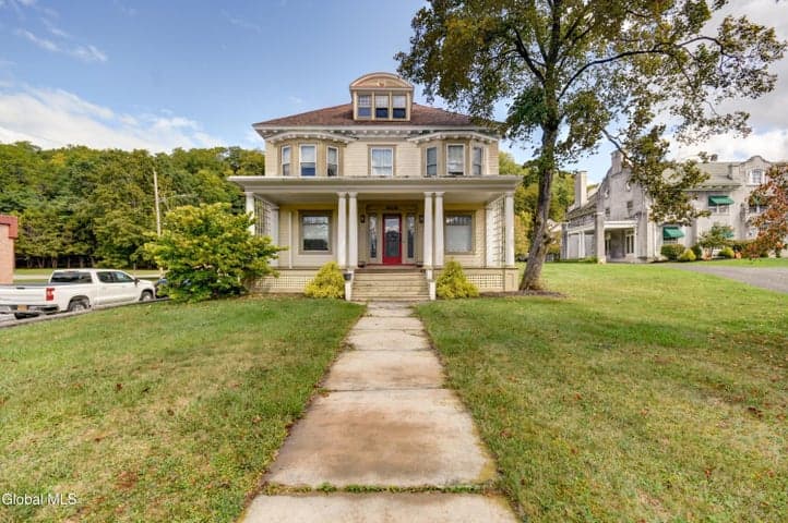 353 Guy Park Avenue, Amsterdam, NY, photo 2