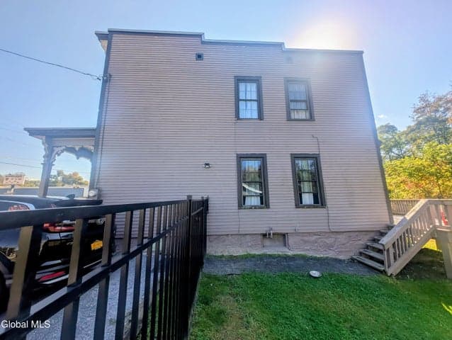 197 Church Street, Hoosick Falls, NY, photo 4