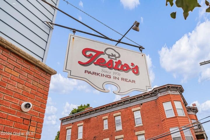 853 4th Avenue, Troy, NY