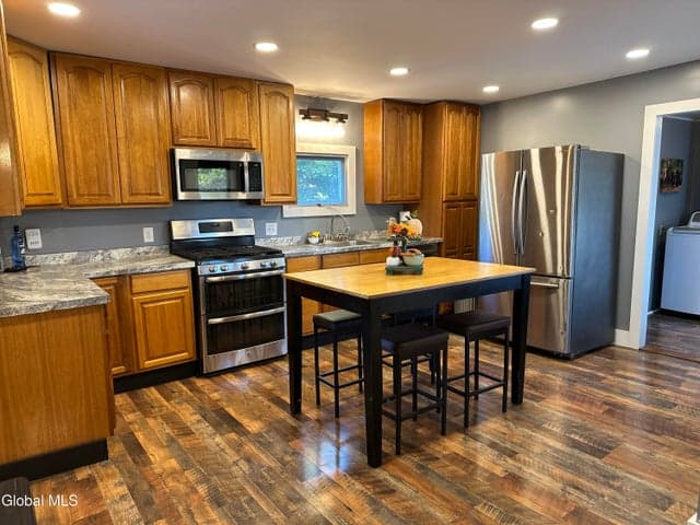 6 Wayne Avenue, Ticonderoga, NY, photo 4