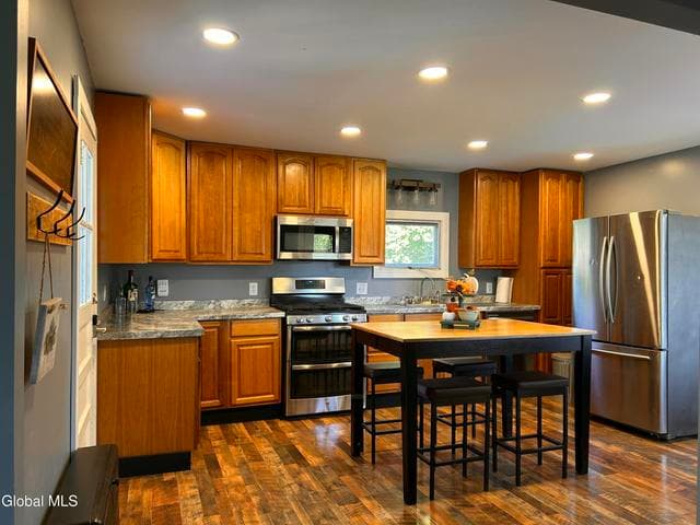 6 Wayne Avenue, Ticonderoga, NY, photo 2