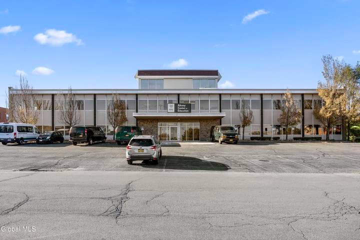 32 N Russell Road, Albany, NY, photo 3