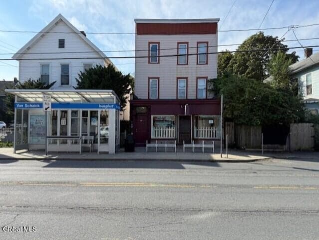 92 Ontario Street, Cohoes, NY, photo 3