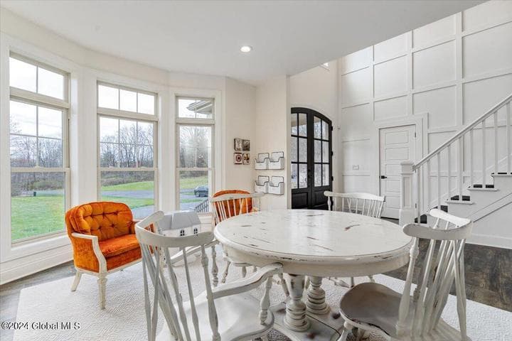 15 Brookhaven Court, Wilton, NY, photo 2