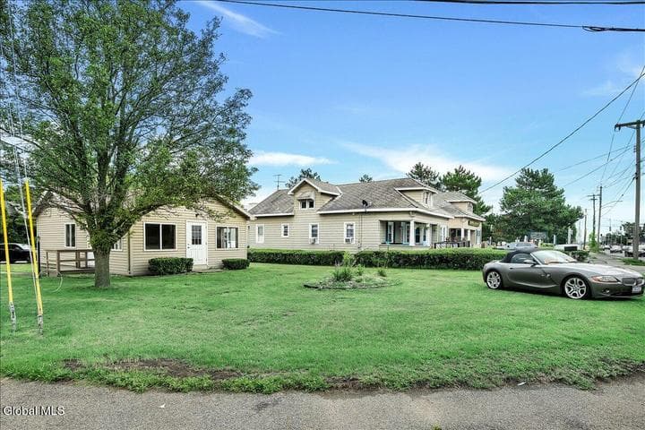 1361 Central Avenue, Colonie, NY, photo 5