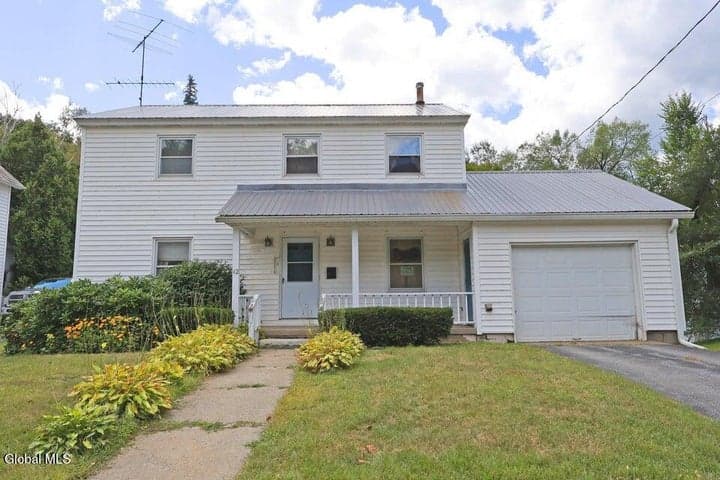 42 King Street, Warrensburg, NY, photo 1