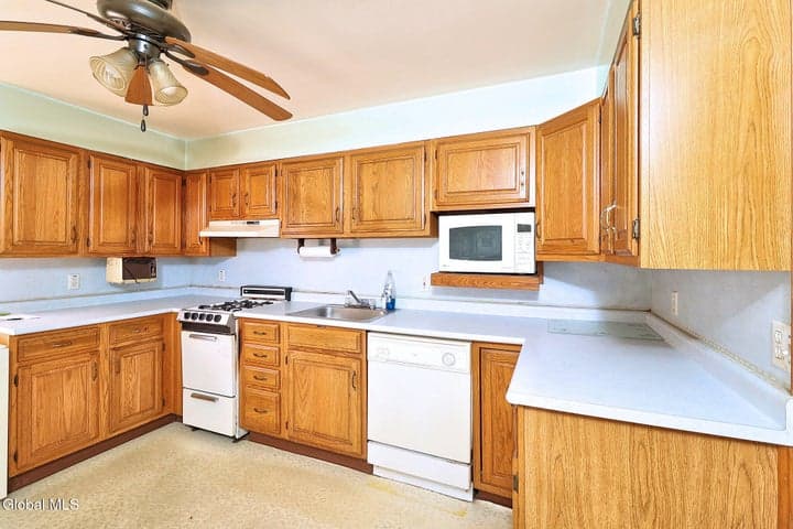 1337 8th Avenue, Schenectady, NY, photo 5