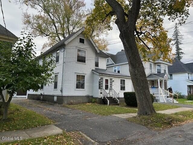104 Prospect Avenue, Gloversville, NY, photo 2