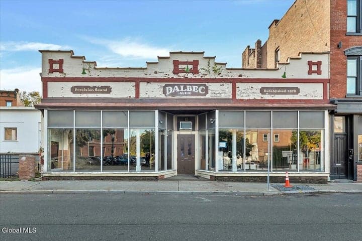 58-62 King Street, Troy, NY