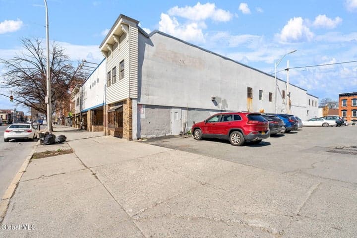233 Central Avenue, Albany, NY, photo 4