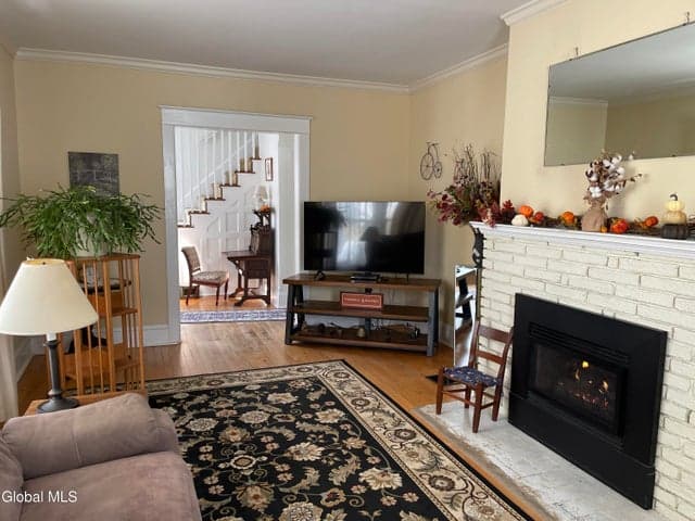 33 Coolidge Avenue, Glens Falls, NY, photo 4