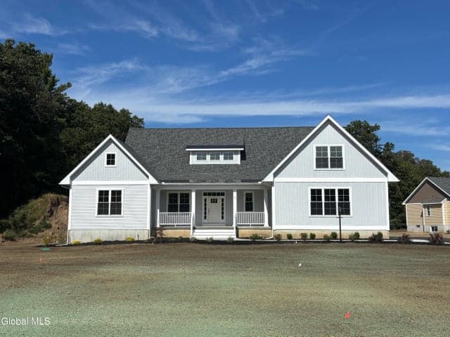 9 Brookhaven Court, Wilton, NY, photo 1