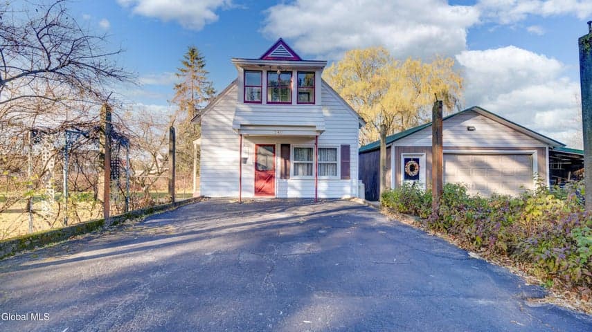 234 Log City Road, Amsterdam, NY, photo 3