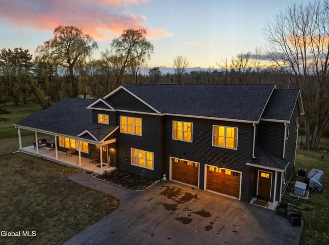 1633 W River Road, Moreau, NY, photo 3