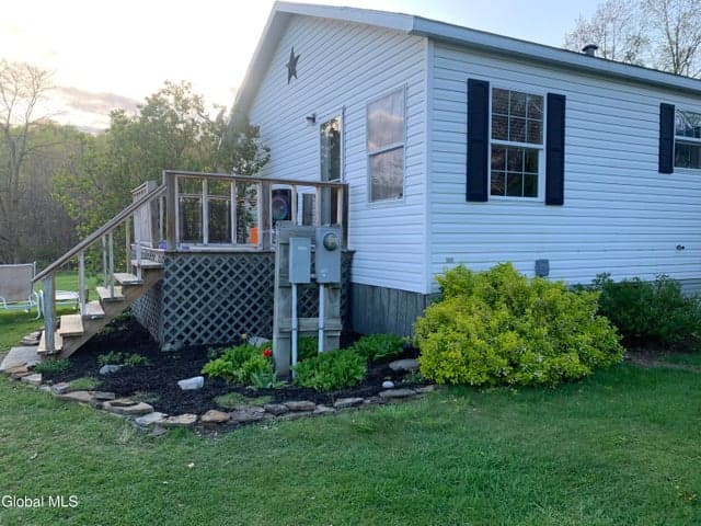 47 Oatman Lane, Granville, NY, photo 2
