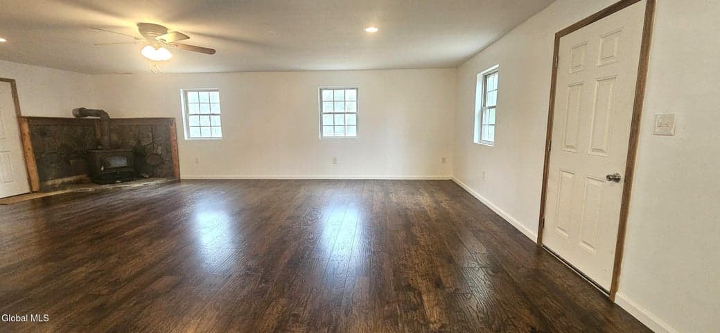 374 North Ridge Road, New Baltimore, NY, photo 4
