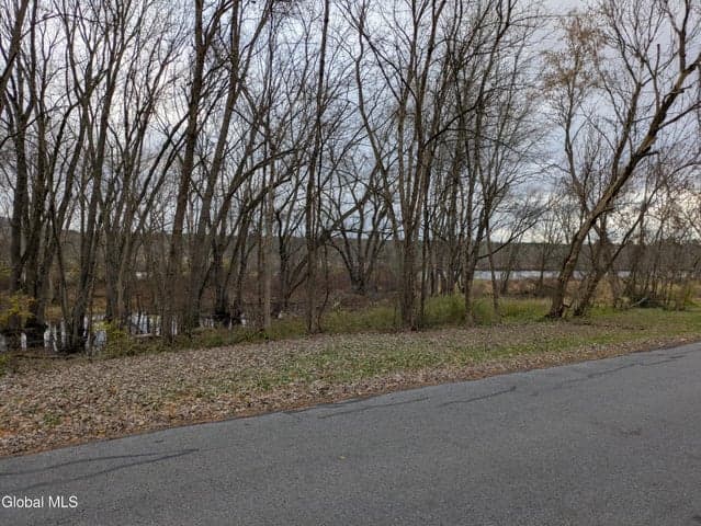 149 River Road, Saratoga, NY, photo 5
