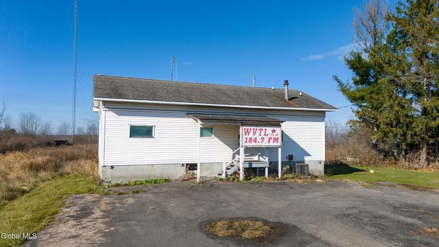 5816 NY-30, Amsterdam, NY, photo 1