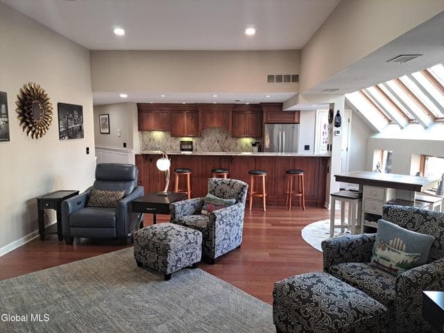106 Spring St Street #8, Saratoga Springs, NY, photo 5