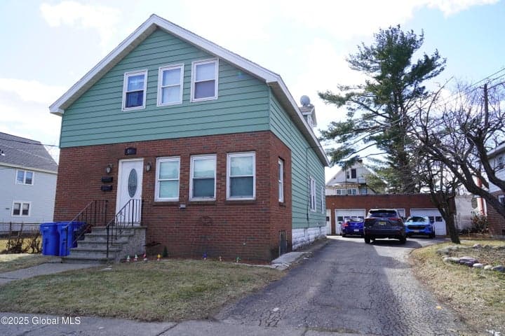 106 McAlpin Street, Albany, NY, photo 1