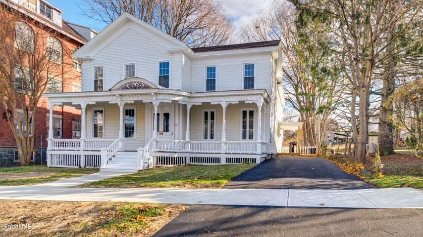 112 S Market Street, Johnstown, NY, photo 1