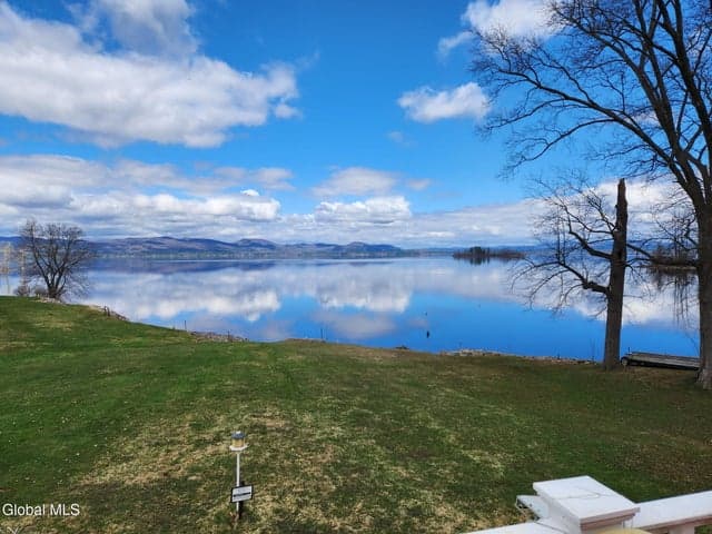 121 Friendship Drive, Broadalbin, NY, photo 2