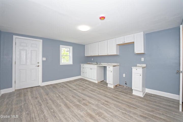 99 Railroad Avenue, Hoosick Falls, NY, photo 5