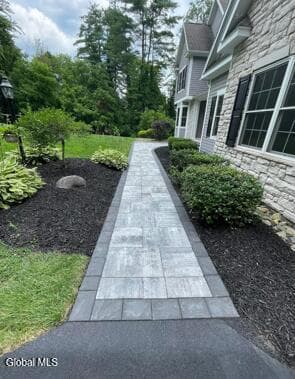 21 Veranda Lane, Queensbury, NY, photo 3
