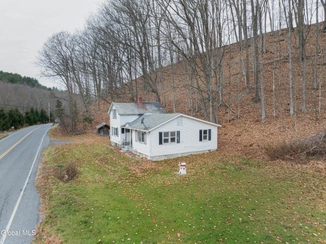 403 Ash Grove Road, White Creek, NY, photo 2