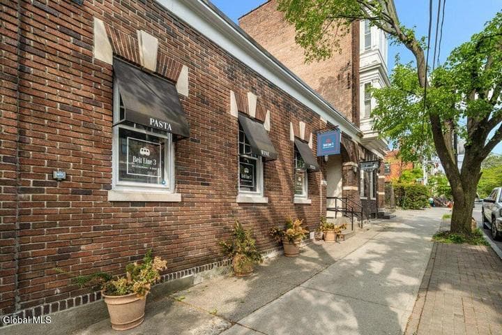 340 Hamilton Street, Albany, NY, photo 3