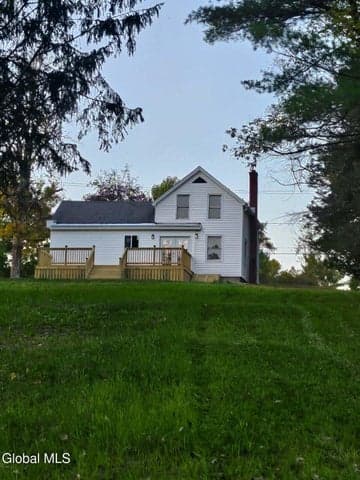 53 Cummings Street, Hoosick Falls, NY, photo 4