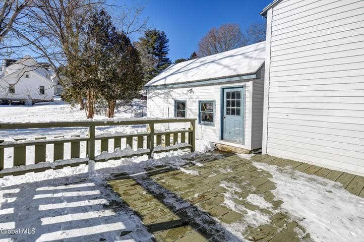 21 Willow Street, Gloversville, NY, photo 5